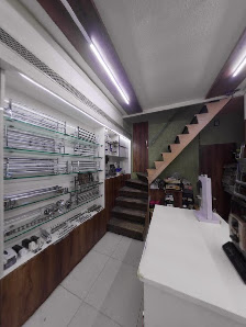 Handle and fitting displays inside the showroom